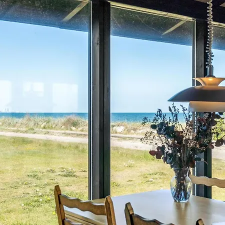 Casa vacanze Stunning In Sby With Wifi And 2 Bedrooms *